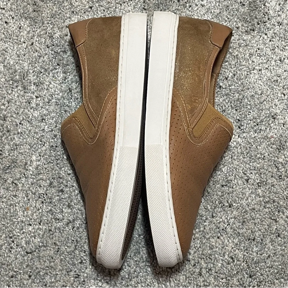 Trask Lillian Slip-On Leather Flat/Sneaker w/ Metallic Accents - Womens 7 - Picture 4 of 16